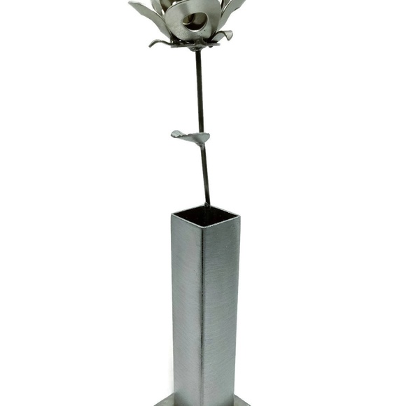 Scrap Metal Art Welded Steel Rose and Vase - Picture 3 of 8